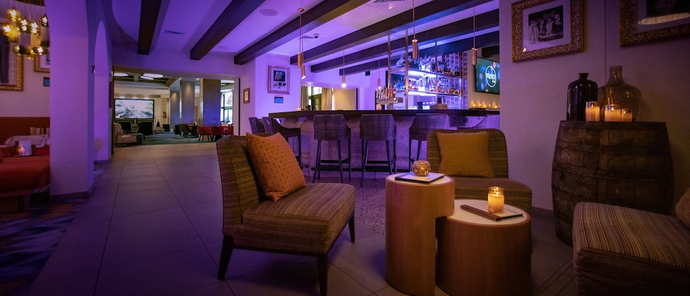 Universal's Hard Rock Hotel — Restaurant & bars in Orlando, Florida