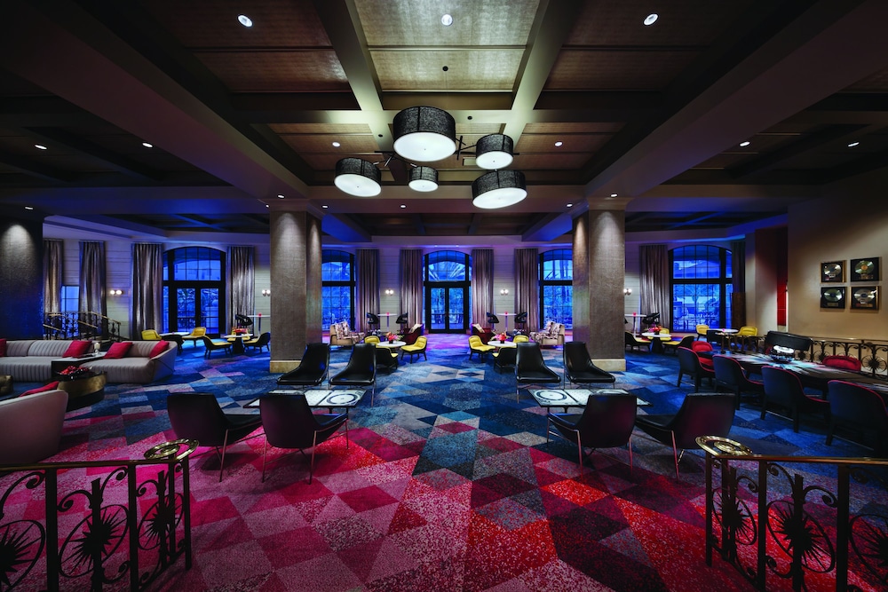 Universal's Hard Rock Hotel — Restaurant & bars in Orlando, Florida
