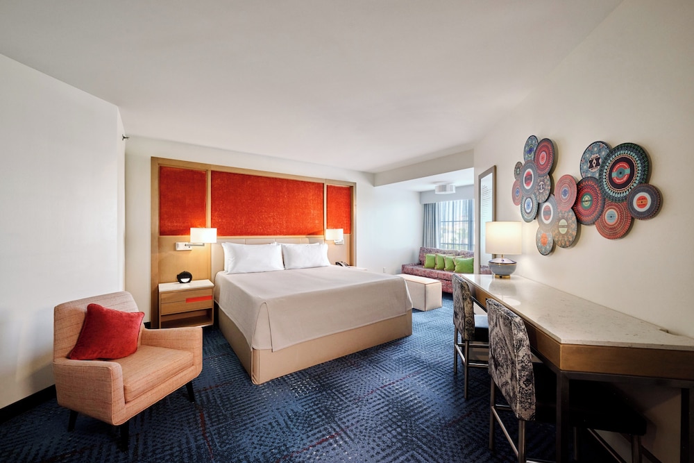 Universal's Hard Rock Hotel — Hotel rooms in Orlando, Florida