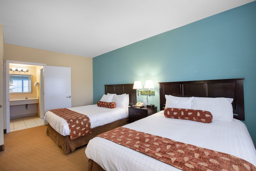 staySky Suites - I Drive Orlando — Hotel rooms in Orlando, Florida