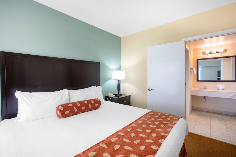 staySky Suites - I Drive Orlando — Hotel rooms in Orlando, Florida