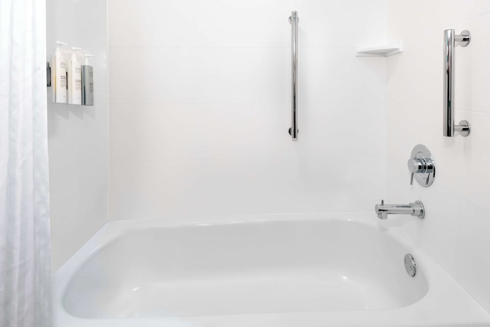 Hilton Garden Inn Orlando International Drive North — Hotel rooms in Orlando, Florida