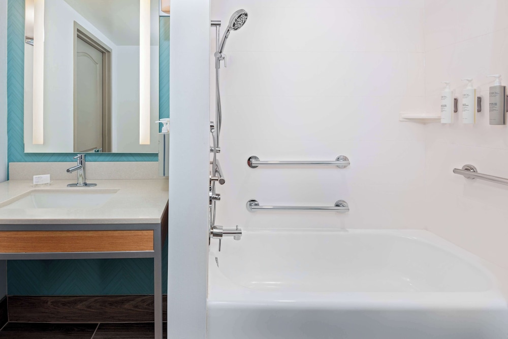 Hilton Garden Inn Orlando International Drive North — Hotel rooms in Orlando, Florida