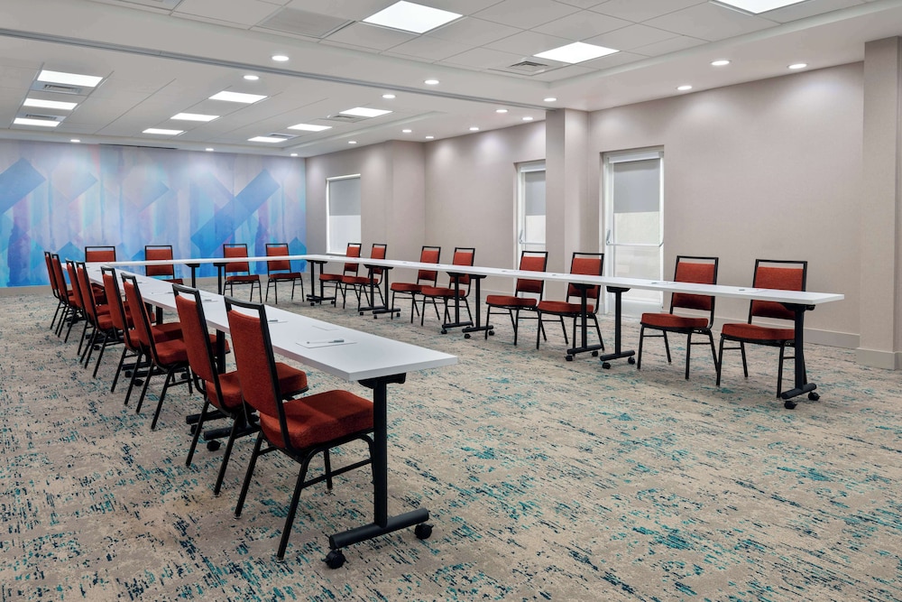 Hilton Garden Inn Orlando International Drive North — Hotel building in Orlando, Florida