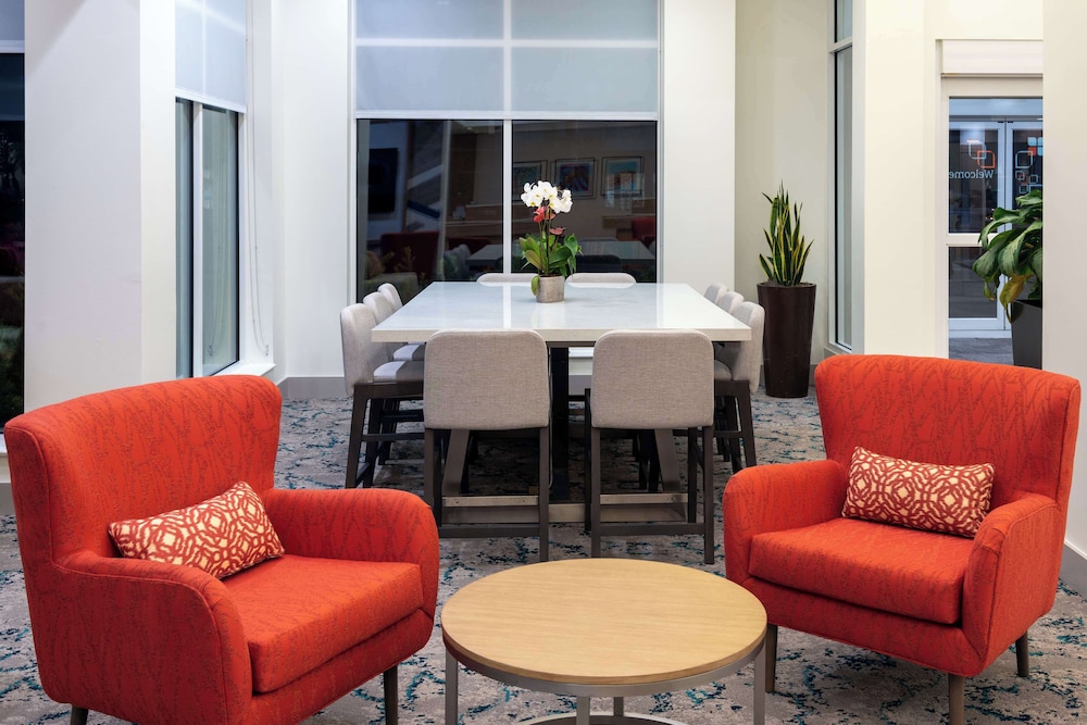 Hilton Garden Inn Orlando International Drive North — Restaurant & bars in Orlando, Florida
