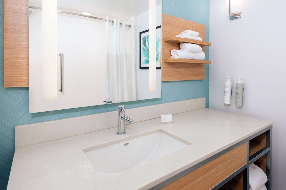 Hilton Garden Inn Orlando International Drive North — Hotel rooms in Orlando, Florida
