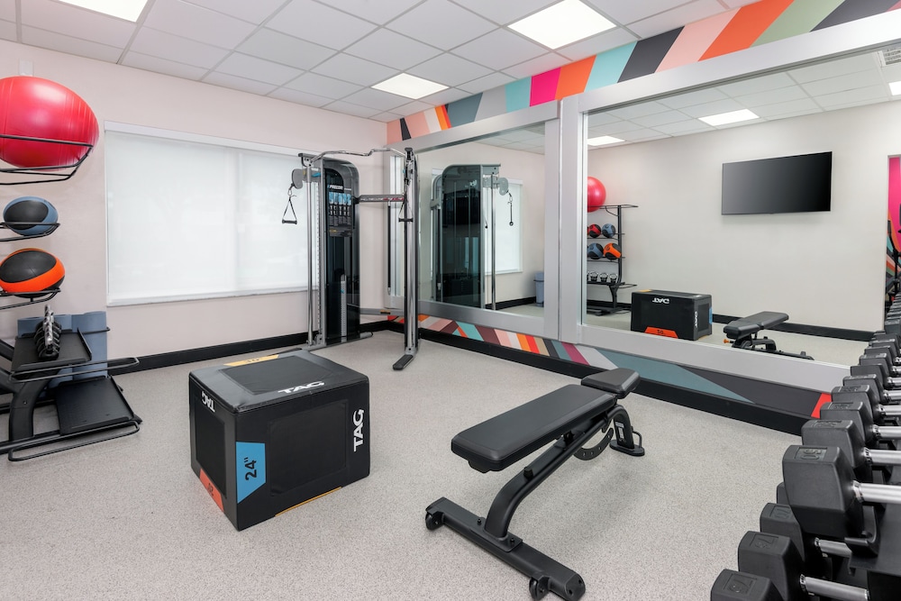 Hilton Garden Inn Orlando International Drive North — Sports & recreation in Orlando, Florida