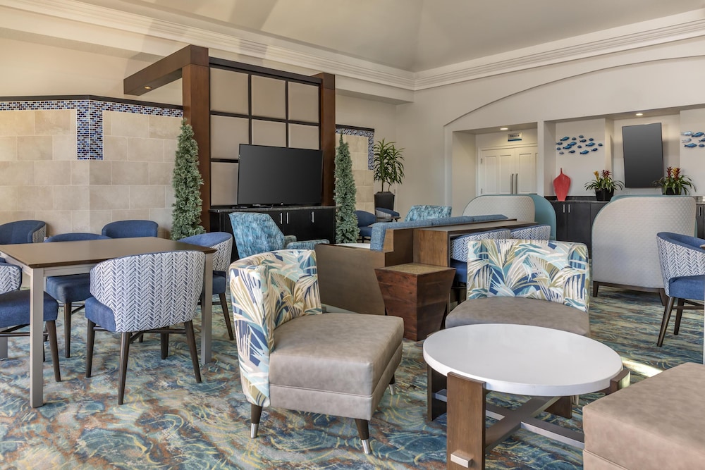 Hilton Grand Vacations Club SeaWorld® Orlando — Hotel building in Orlando, Florida