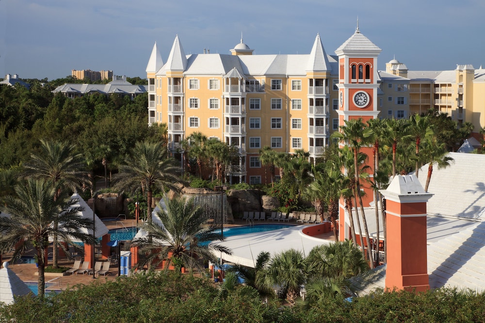 Hilton Grand Vacations Club SeaWorld® Orlando — Hotel building in Orlando, Florida