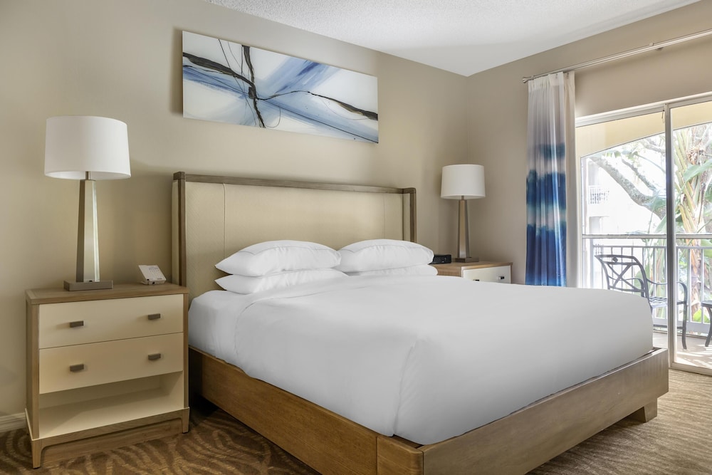 Hilton Grand Vacations Club SeaWorld® Orlando — Hotel rooms in Orlando, Florida
