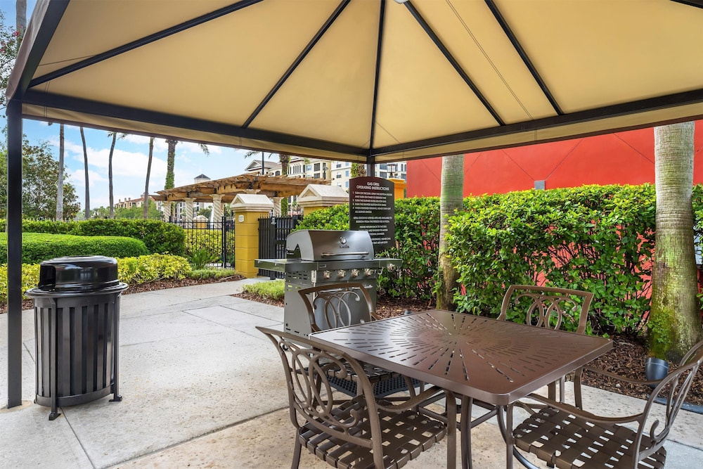 Hilton Grand Vacations Club Tuscany Village Orlando — Restaurant & bars in Orlando, Florida