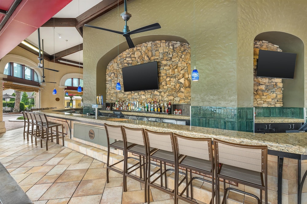 Hilton Grand Vacations Club Tuscany Village Orlando — Restaurant & bars in Orlando, Florida