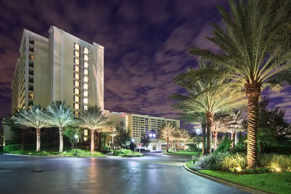 Hilton Grand Vacations Club Parc Soleil Orlando — Hotel building in Orlando, Florida
