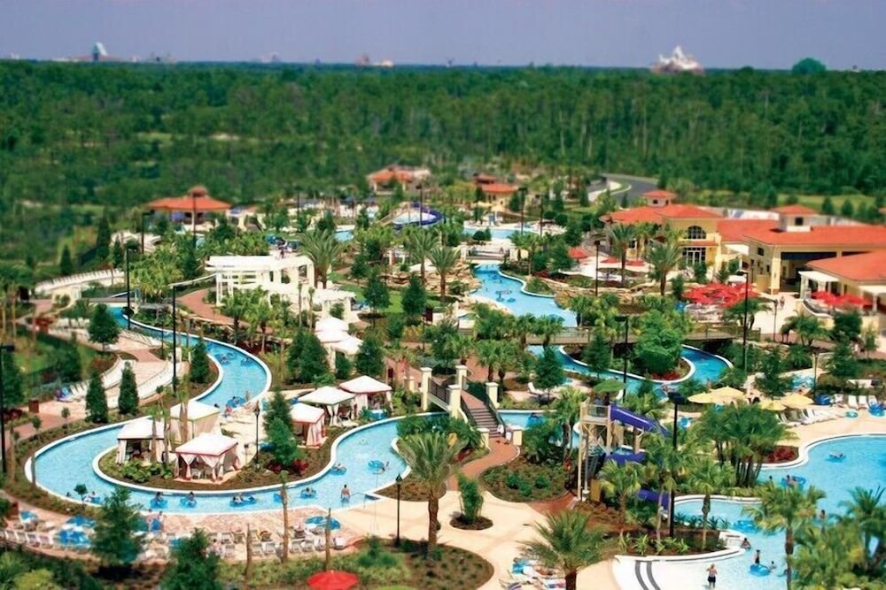 Holiday Inn Club Vacations at Orange Lake Resort by IHG — Swimming pool in Winter Garden, Florida