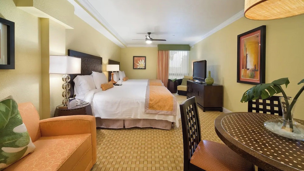 Holiday Inn Club Vacations at Orange Lake Resort by IHG — Hotel rooms in Winter Garden, Florida