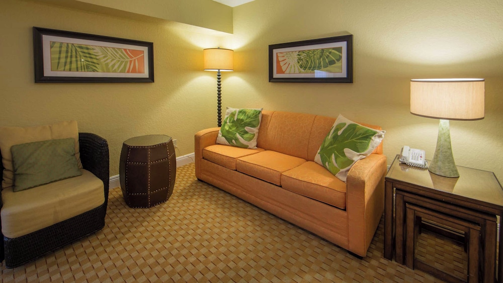 Holiday Inn Club Vacations at Orange Lake Resort by IHG — Hotel rooms in Winter Garden, Florida