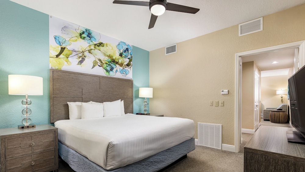 Holiday Inn Club Vacations at Orange Lake Resort by IHG — Hotel rooms in Winter Garden, Florida