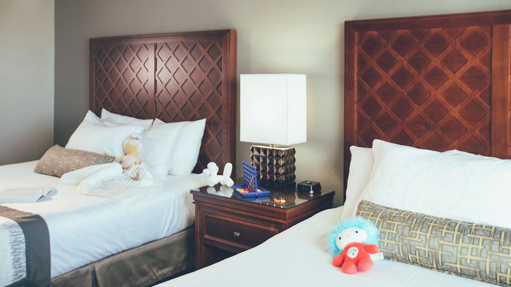 Holiday Inn Club Vacations at Orange Lake Resort by IHG — Hotel rooms in Winter Garden, Florida