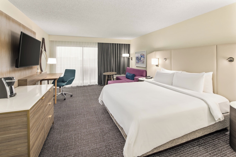 Crowne Plaza Orlando - Lake Buena Vista  by IHG — Hotel rooms in Orlando, Florida