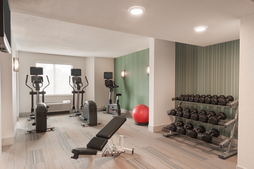 Holiday Inn Express & Suites Nearest Universal Orlando by IHG — Sports & recreation in Orlando, Florida