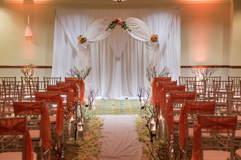 Holiday Inn & Suites Orlando SW - Celebration Area by IHG — Restaurant & bars in Kissimmee, Florida
