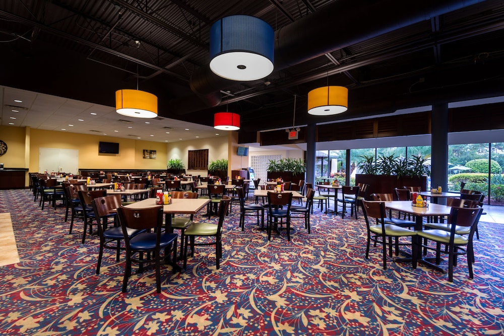 Holiday Inn & Suites Orlando SW - Celebration Area by IHG — Restaurant & bars in Kissimmee, Florida