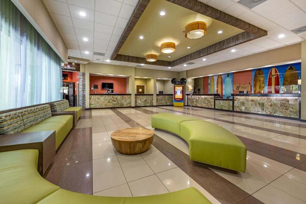 Holiday Inn Resort Orlando - Lake Buena Vista by IHG — Hotel building in Orlando, Florida