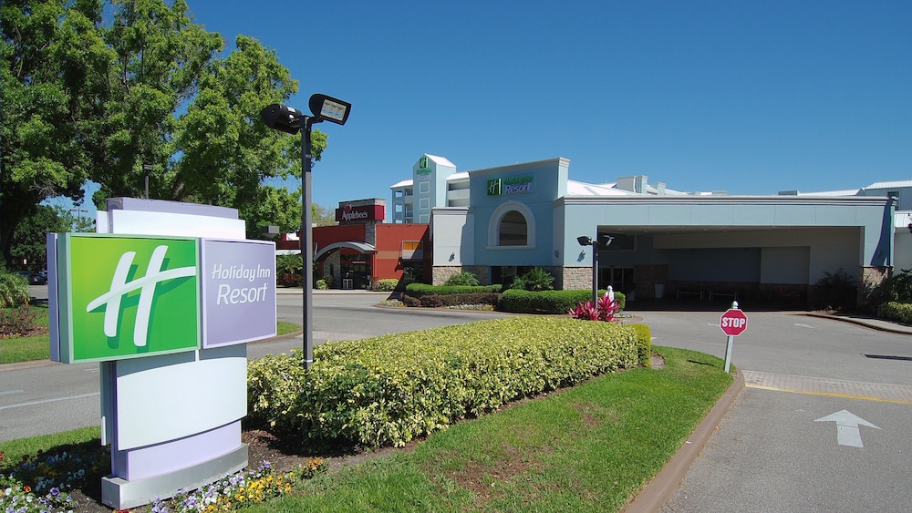 Holiday Inn Resort Orlando - Lake Buena Vista by IHG — Hotel building in Orlando, Florida