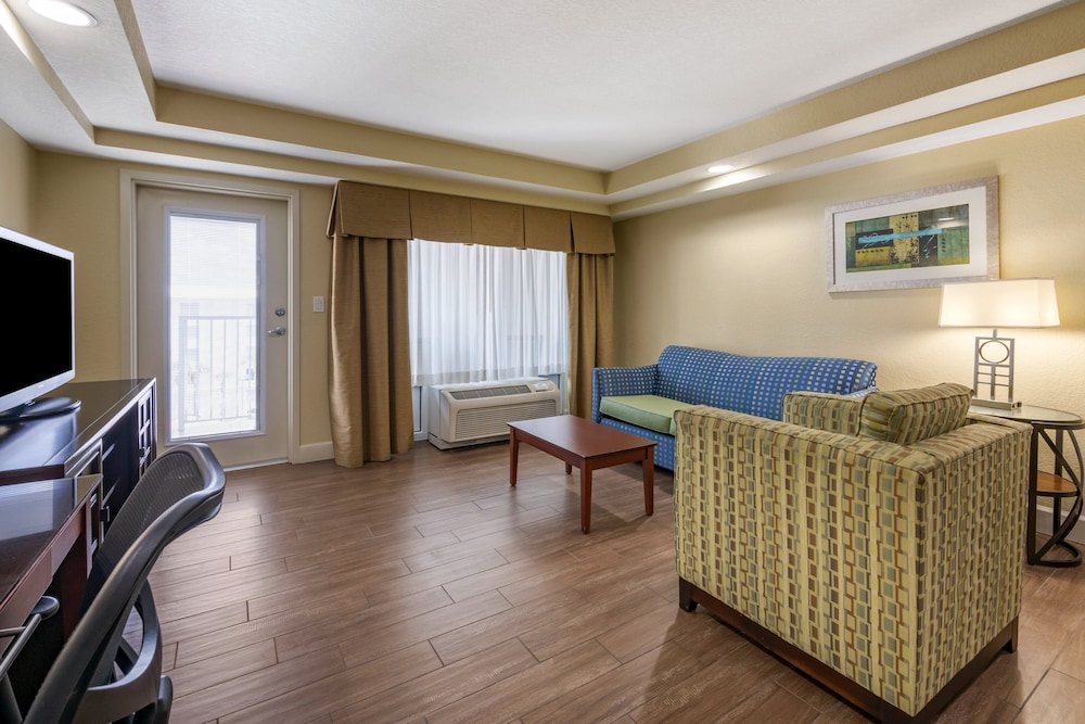 Holiday Inn Resort Orlando - Lake Buena Vista by IHG — Hotel rooms in Orlando, Florida