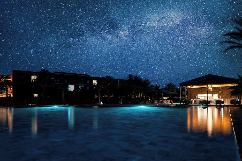Hilton Cabo Verde Sal Resort — Swimming pool in Santa Maria