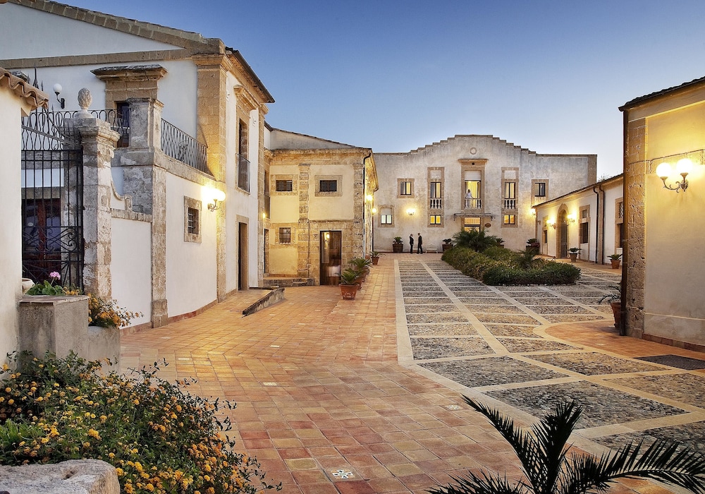 Hotel Villa Favorita - zdjęcie 4