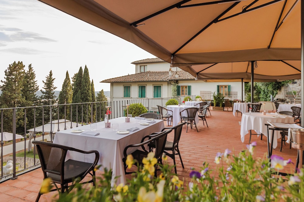 FH55 Hotel Villa Fiesole — Restaurant & bars in Fiesole, Tuscany