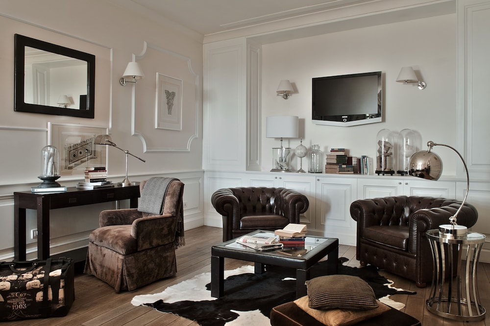 FH55 Hotel Villa Fiesole — Hotel rooms in Fiesole, Tuscany