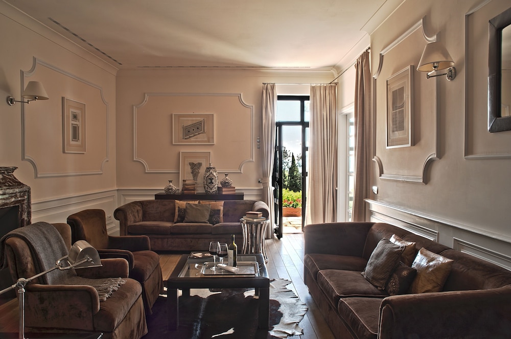 FH55 Hotel Villa Fiesole — Hotel rooms in Fiesole, Tuscany