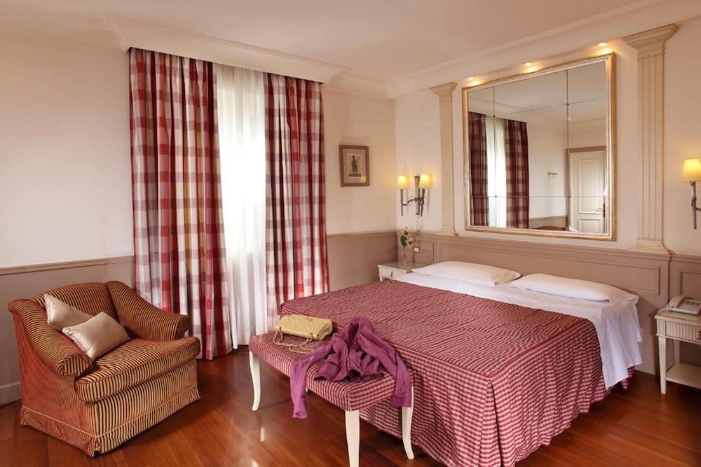 Hotel Villa Glori — Hotel rooms in Rome, Lazio