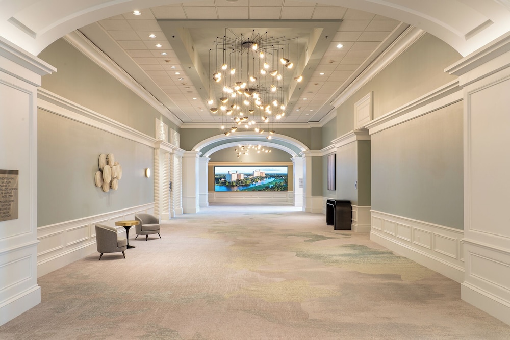 JW Marriott Orlando Grande Lakes — Hotel building in Orlando, Florida