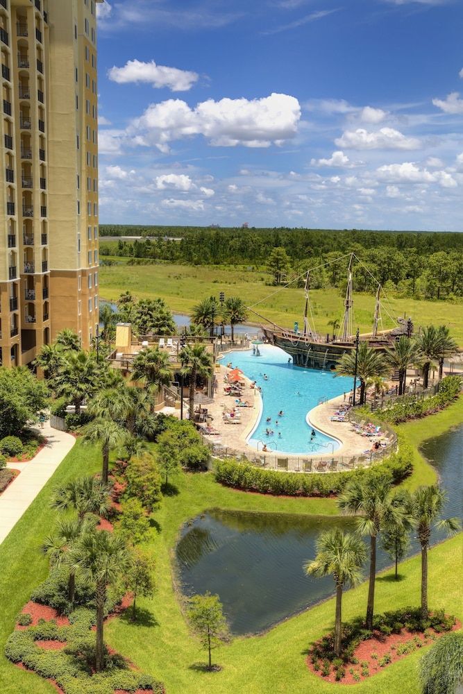 Lake Buena Vista Resort Village & Spa — Swimming pool in Orlando, Florida