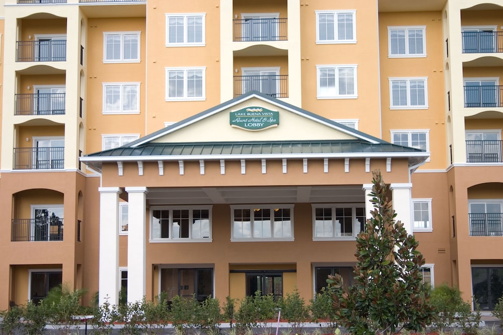 Lake Buena Vista Resort Village & Spa — Hotel building in Orlando, Florida