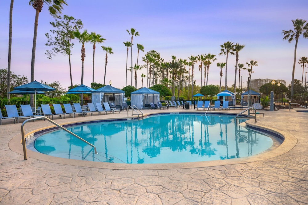 Hilton Vacation Club Mystic Dunes Orlando — Swimming pool in Kissimmee, Florida