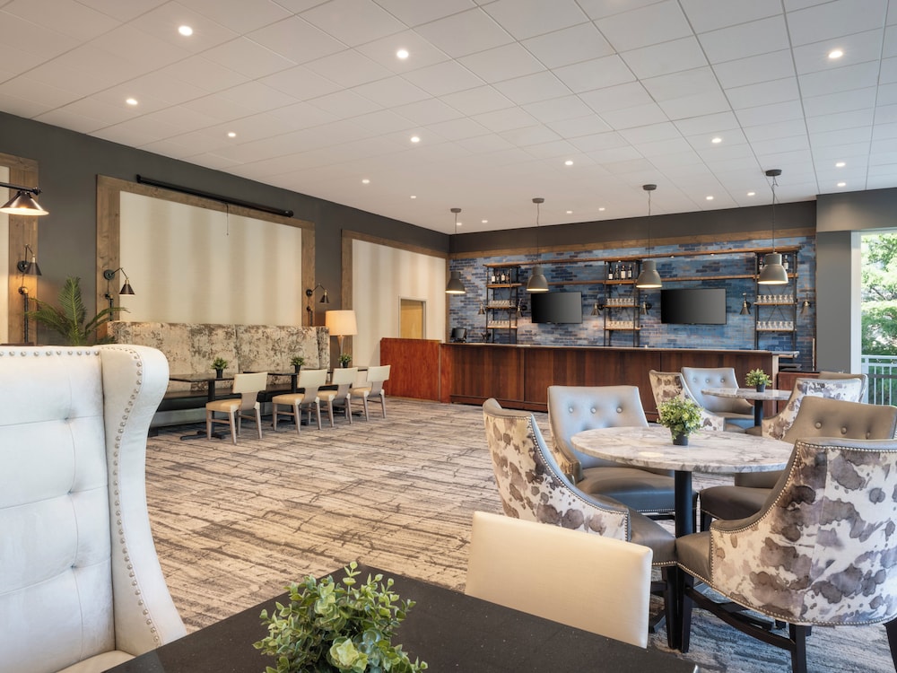 Holiday Inn Resort Orlando Suites - Waterpark by IHG — Restaurant & bars in Orlando, Florida