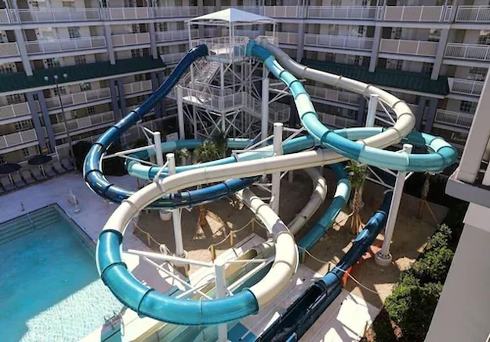 Holiday Inn Resort Orlando Suites - Waterpark by IHG — Attractions for children in Orlando, Florida