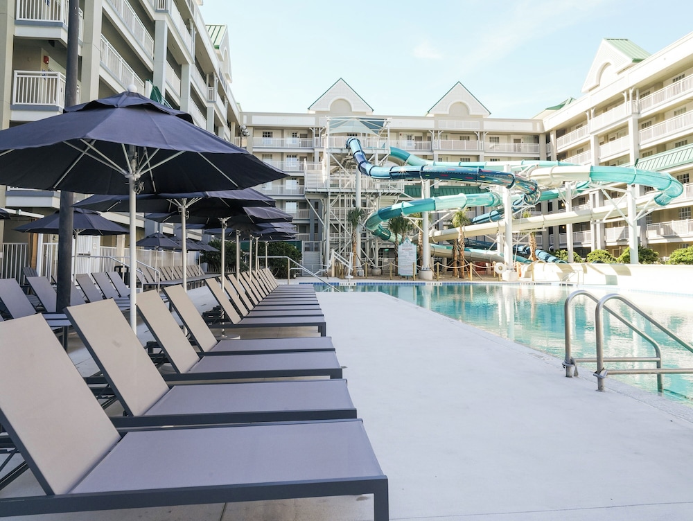 Holiday Inn Resort Orlando Suites - Waterpark by IHG — Swimming pool in Orlando, Florida