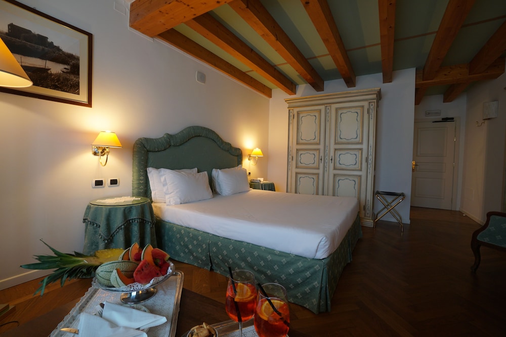 Borgo ca' dei Sospiri — Hotel rooms in Quarto d'Altino, Veneto
