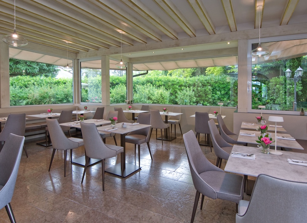 Borgo ca' dei Sospiri — Restaurant & bars in Quarto d'Altino, Veneto