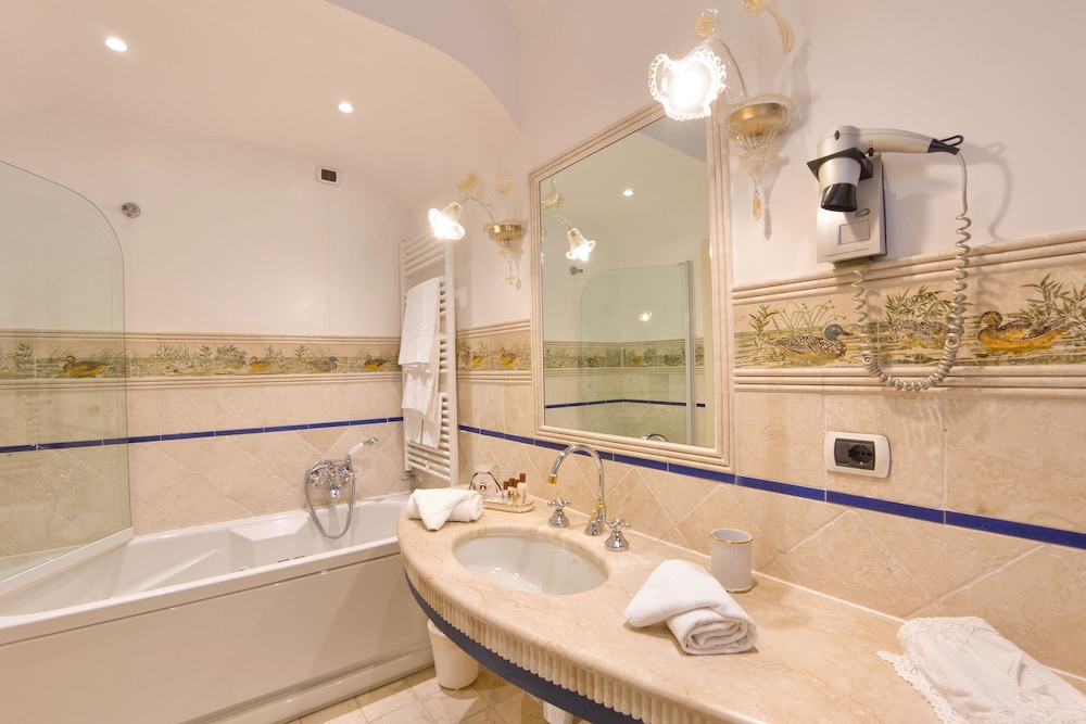 Borgo ca' dei Sospiri — Hotel rooms in Quarto d'Altino, Veneto