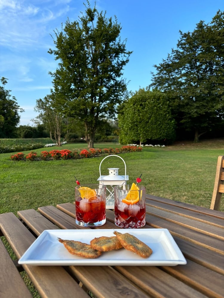 Borgo ca' dei Sospiri — Restaurant & bars in Quarto d'Altino, Veneto