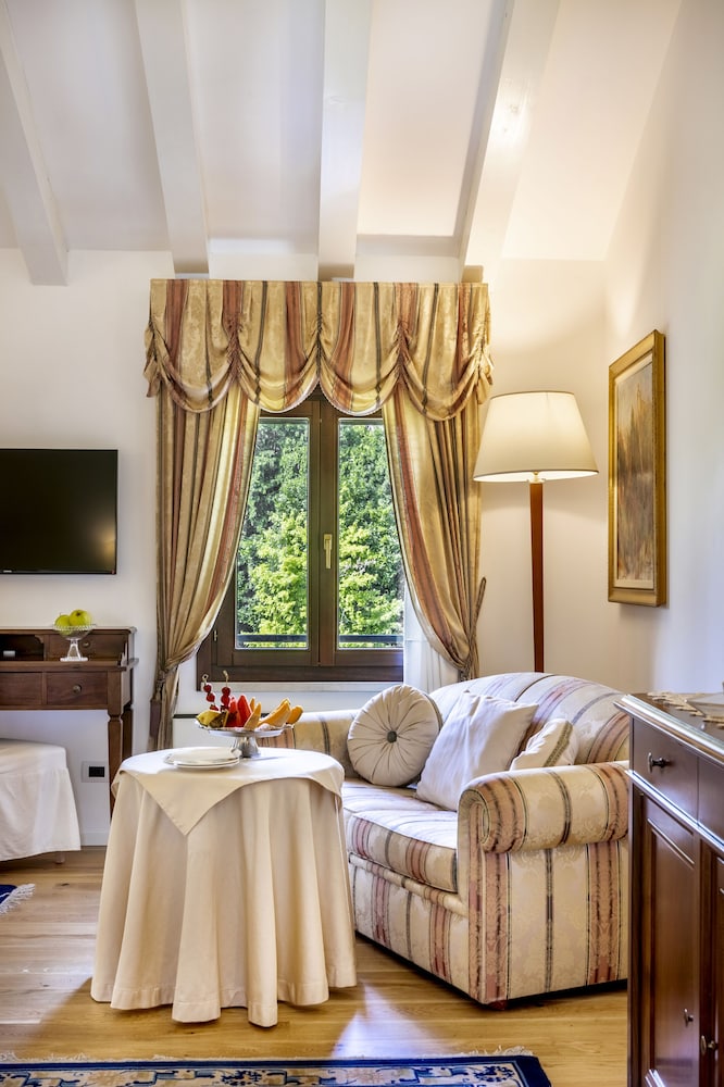 Borgo ca' dei Sospiri — Hotel rooms in Quarto d'Altino, Veneto