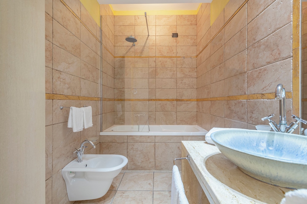 Villa Zina Park Hotel — Hotel rooms in Custonaci, Sicily