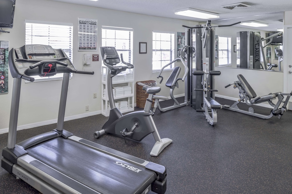 Hilton Vacation Club Polynesian Isles Kissimmee — Sports & recreation in Kissimmee, Florida