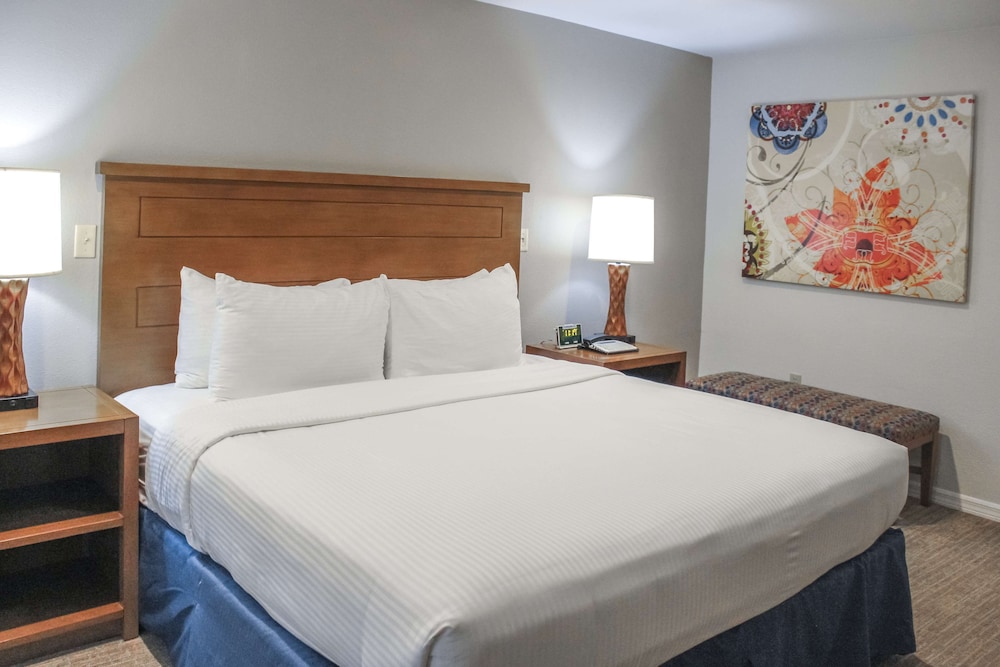 Hilton Vacation Club Polynesian Isles Kissimmee — Hotel rooms in Kissimmee, Florida